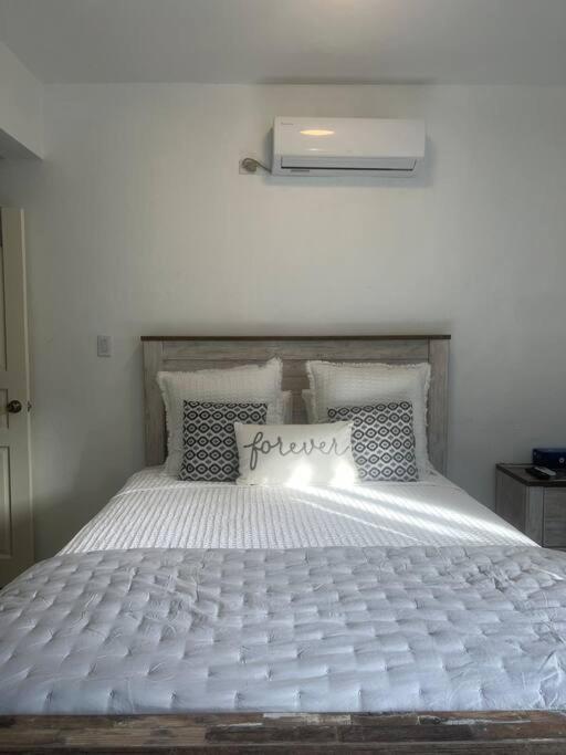 Little Cole Bay Appartement Koolbaai Buitenkant foto